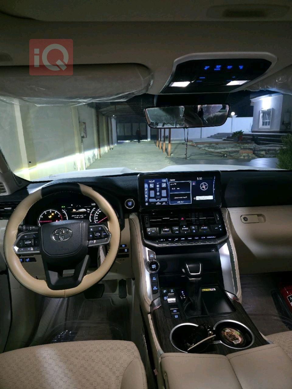 تويوتا لاندكروزر